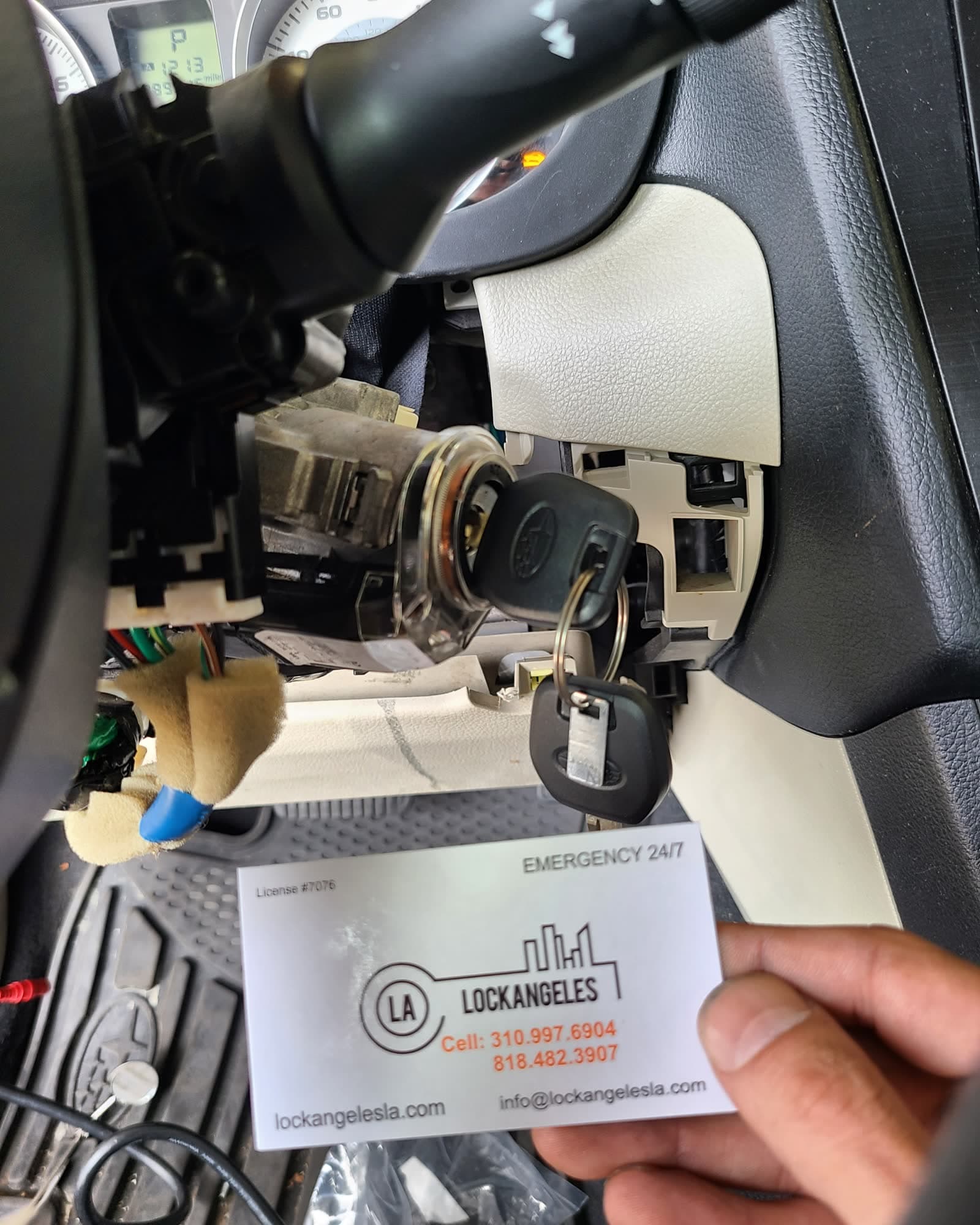 Car ignition lock cylinder replacement by LockAngeles technician