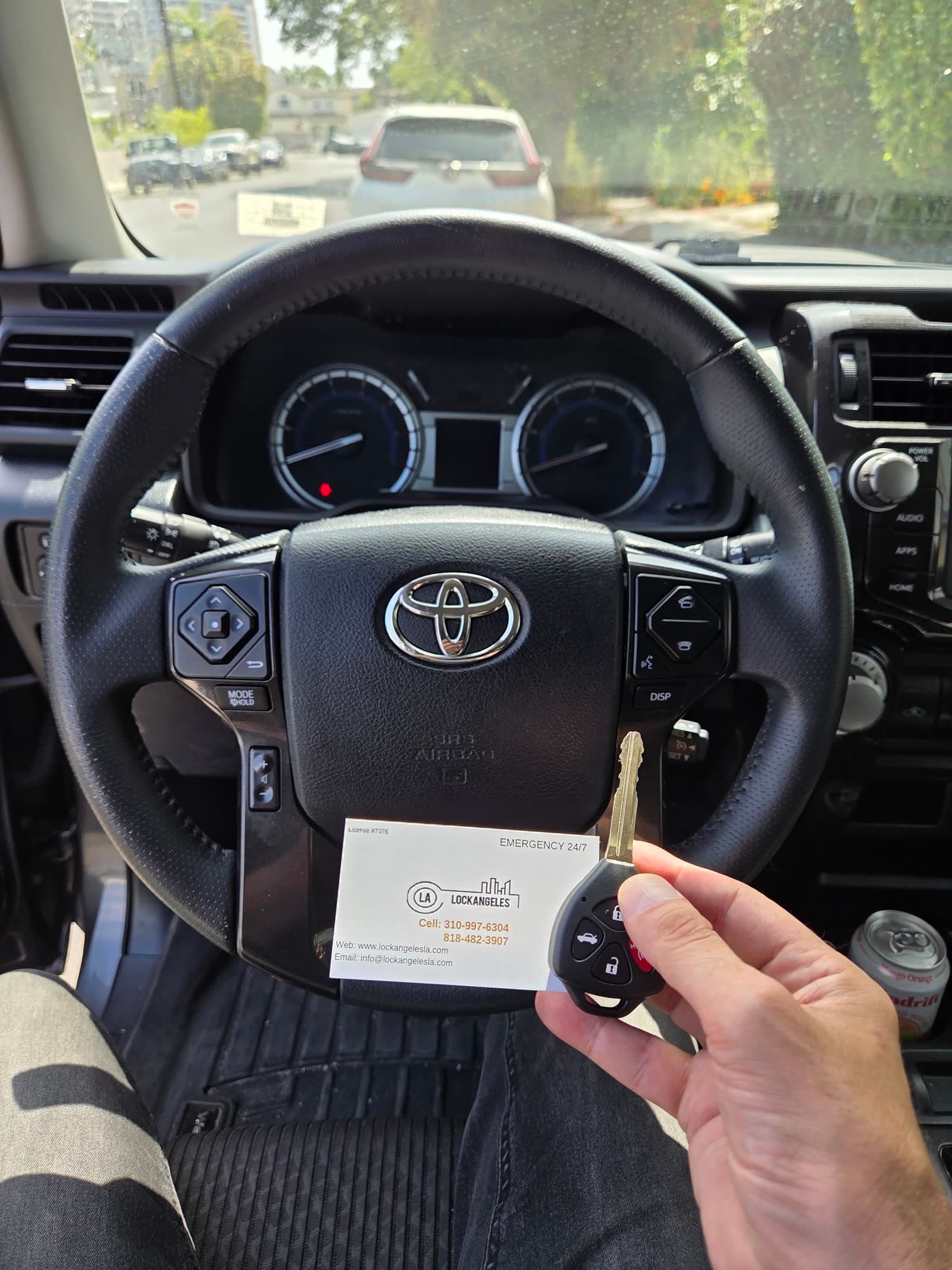 Toyota 4Runner transponder key cut and programmed in Los Angeles