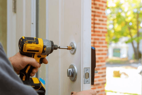 Deadbolt Installation & Replacement in Los Angeles