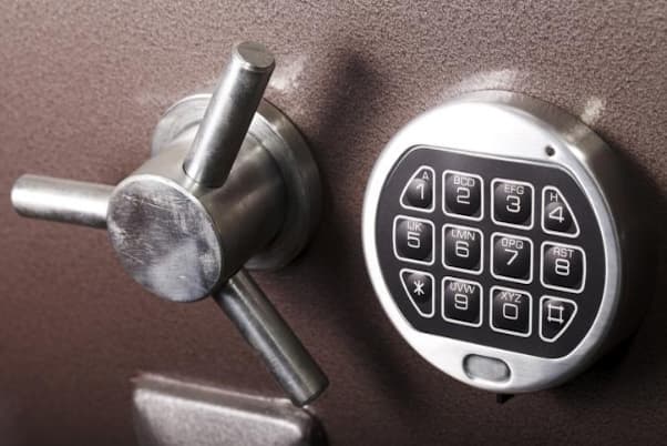 Safe Combination Reset in Los Angeles