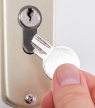 Broken Car Key Extraction
