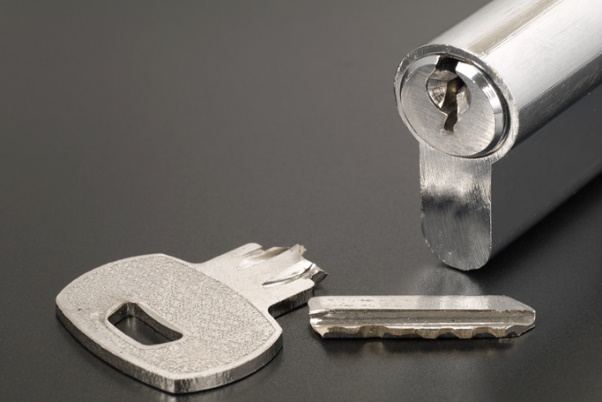 Commercial Broken Key Extraction